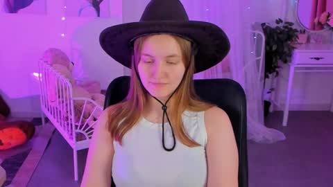 kelly online show from 01/12/25, 02:19