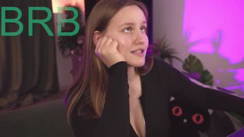 kelly online show from 10/19/25, 07:53