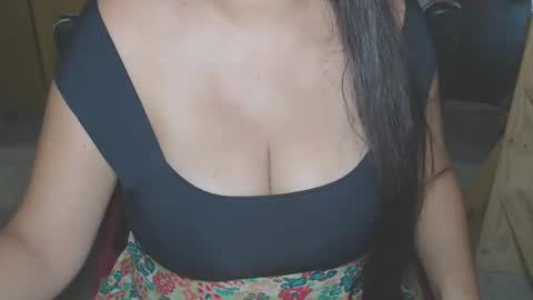 Snapshot of kellyshowpv chatting on 02/25/25, 06:03 Kellyshow online show from 02/25/25, 06:03