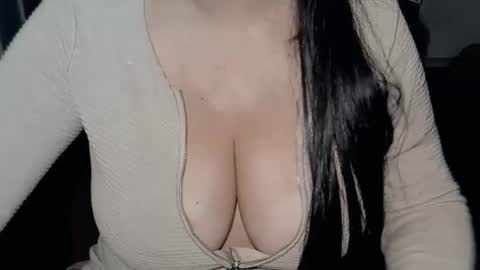 Snapshot of kellyshowpv chatting on 10/18/25, 02:47 Kellyshow online show from 10/18/25, 02:47