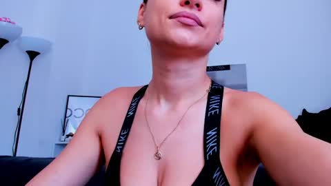 kellysmits online show from 06/05/26, 06:52