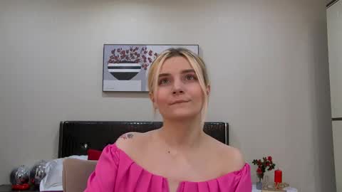 Snapshot of kellystoneys chatting on 02/02/25, 05:42 Kelly Stoneys online show from 02/02/25, 05:42