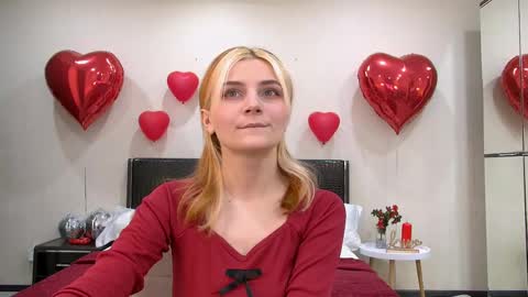 Snapshot of kellystoneys chatting on 02/16/25, 05:26 Kelly Stoneys online show from 02/16/25, 05:26