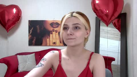 Snapshot of kellystoneys chatting on 02/19/25, 11:57 Kelly Stoneys online show from 02/19/25, 11:57