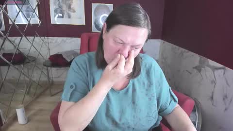 Kelly online show from 09/19/25, 05:20