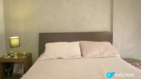 Kelly online show from 02/28/26, 02:18