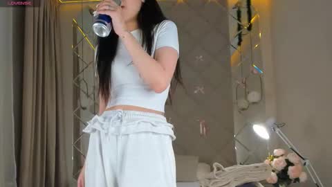 kellyy_bern online show from 03/16/26, 01:00