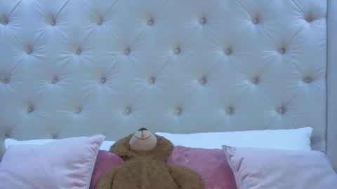 Snapshot of kelsey1_bss chatting on 11/15/25, 12:02 kelsey bss online show from 11/15/25, 12:02