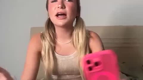 Kelsey Blu online show from 03/19/26, 12:47