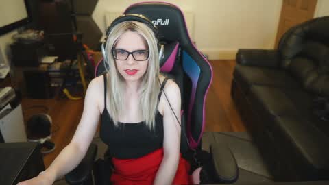 kelseycobalt online show from 01/01/25, 02:30