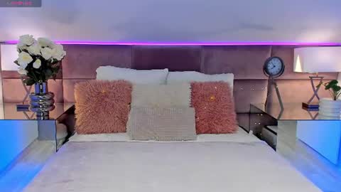 kelsi_di online show from 07/05/26, 05:03
