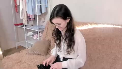 Kelsirabenold online show from 06/09/26, 06:14