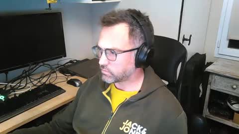 kelvin06133 online show from 02/19/25, 11:14
