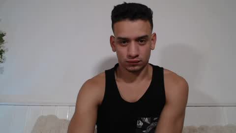 Snapshot of kelvinespinozafit chatting on 07/12/26, 02:08 Kelvin Espinoza online show from 07/12/26, 02:08