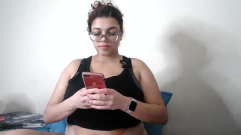 Snapshot of kelx0 chatting on 06/03/26, 12:13 kelx0 online show from 06/03/26, 12:13
