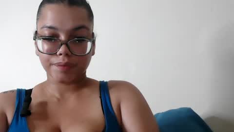 Snapshot of kelx0 chatting on 07/05/26, 12:17 kelx0 online show from 07/05/26, 12:17