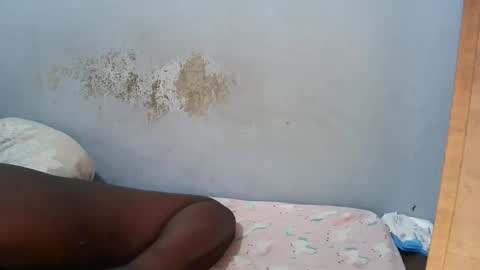 kem2000400282 online show from 01/13/26, 02:00