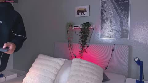   online show from 03/16/26, 11:14