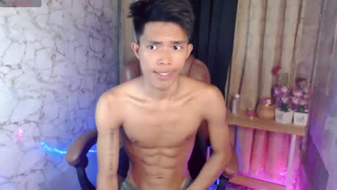 ken_minjun online show from 04/14/26, 04:02