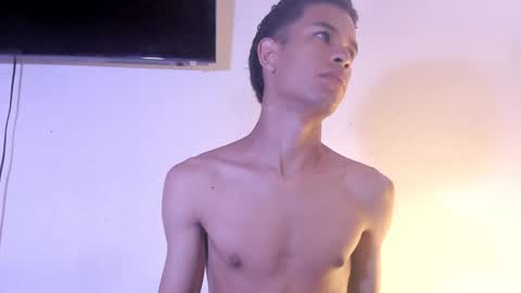 Snapshot of ken_rivera chatting on 02/02/25, 12:13 Julian Rivera online show from 02/02/25, 12:13