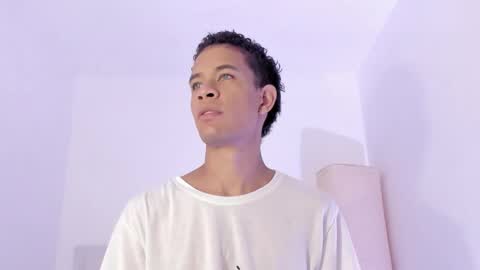 Julian Rivera   online show from 11/23/25, 01:33