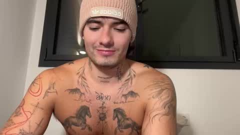 luis carlos esteban online show from 11/18/25, 05:06