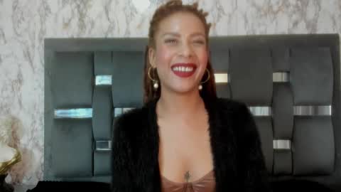 Snapshot of kendall__quinn chatting on 03/07/25, 05:51 Kendall online show from 03/07/25, 05:51