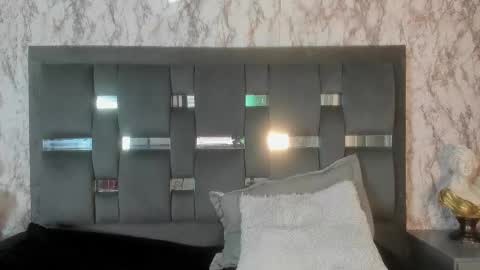 Snapshot of kendall__quinn chatting on 03/11/25, 10:18 Kendall online show from 03/11/25, 10:18