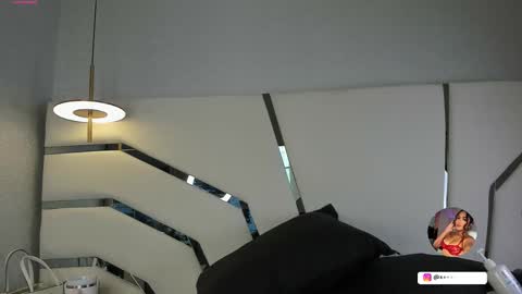 kendall_evanss_ online show from 03/27/26, 07:57