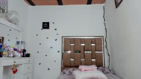 Kendall ewers online show from 03/08/26, 02:04