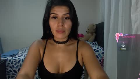 Snapshot of kendall_miller23 chatting on 12/19/24, 10:53 kendal online show from 12/19/24, 10:53