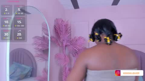 kendallbleer online show from 11/06/25, 11:33