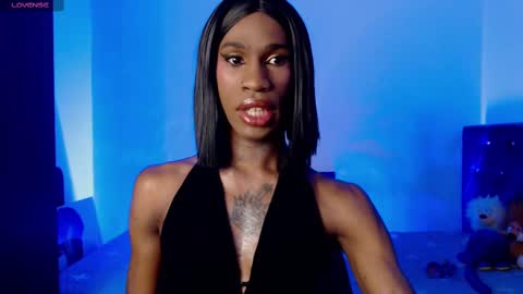 kendallgil_ online show from 03/04/25, 05:32