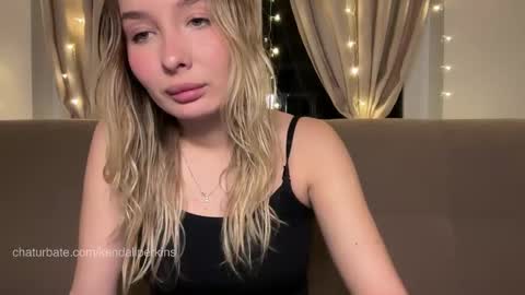 Kendall online show from 11/26/25, 08:21