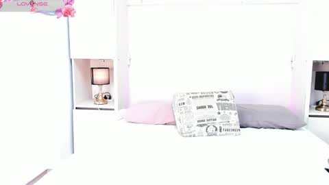 Snapshot of kendallrosse1 chatting on 03/01/25, 11:39 Kendal online show from 03/01/25, 11:39