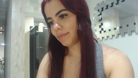 Kendall online show from 04/21/26, 02:04