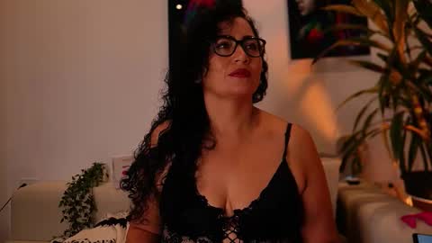 kendally_ online show from 02/25/26, 12:37