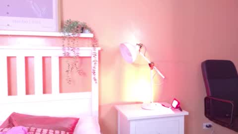   online show from 10/30/25, 10:16