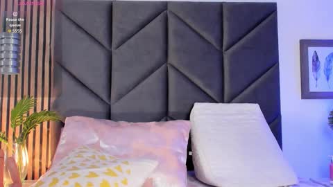 Kendall online show from 11/19/25, 04:07