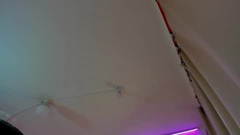 Kendal  online show from 01/11/26, 03:28