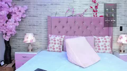 Kendal  online show from 03/12/26, 08:48