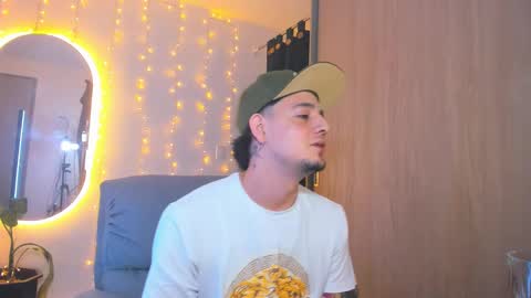 kendel_dimitri online show from 12/28/24, 07:00