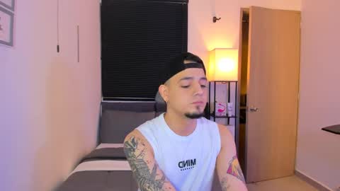 kendel_dimitri online show from 04/12/26, 05:34