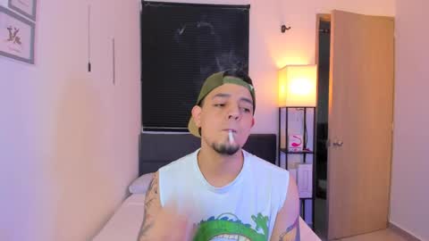 kendel_dimitri online show from 04/22/26, 05:54