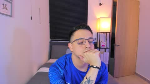 kendel_dimitri online show from 05/01/26, 03:00