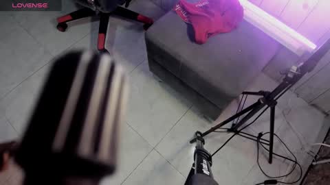 Snapshot of kender21_ chatting on 01/04/25, 04:43 Kender online show from 01/04/25, 04:43