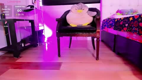 Kendra Bailey online show from 04/18/26, 07:18