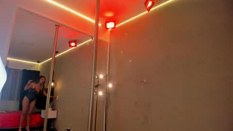 Kendra London online show from 11/14/25, 11:31