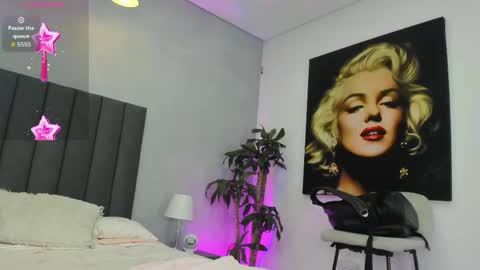 Kendra London online show from 04/19/26, 11:20