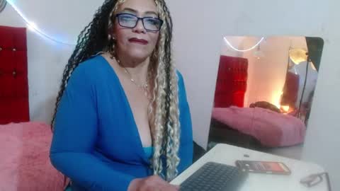 Snapshot of kendra_lust_69 chatting on 05/29/26, 04:54 kendra_lust_69 online show from 05/29/26, 04:54